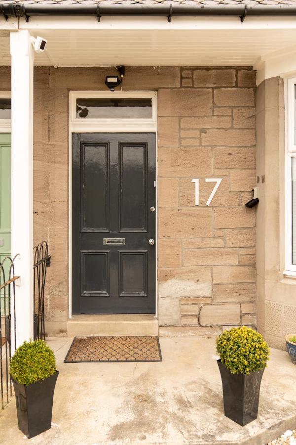 4 Private Bedroom House With 3 Parking Spaces Free 퍼스 외부 사진
