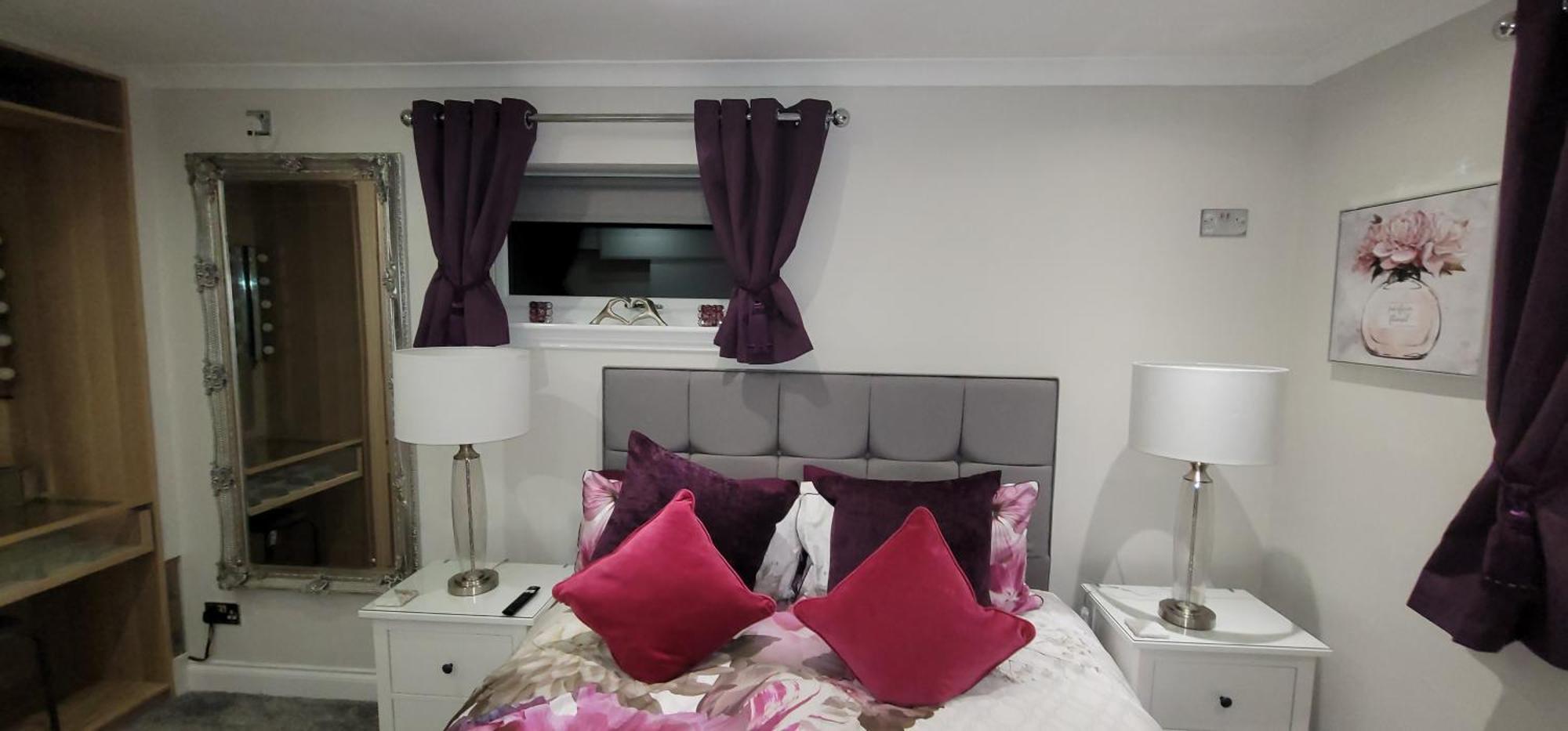4 Private Bedroom House With 3 Parking Spaces Free 퍼스 외부 사진